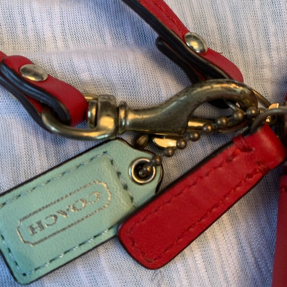 Coach wristlet - Picture 3 of 6